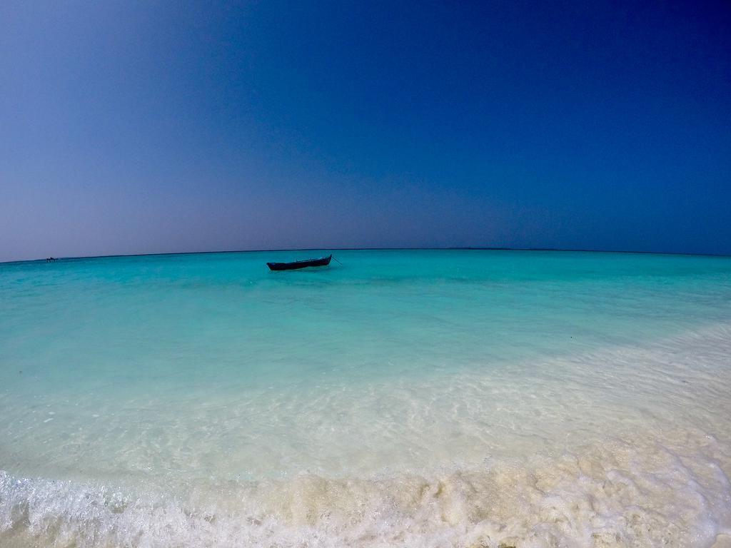 Cerulean View Residence Hanimaadhoo Island Exterior foto